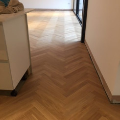 Oak Herringbone Wood Flooring